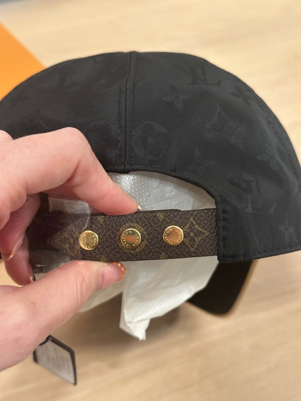 NWT Louis Vuitton Get Ready Cap in black - Picture 5 of 8